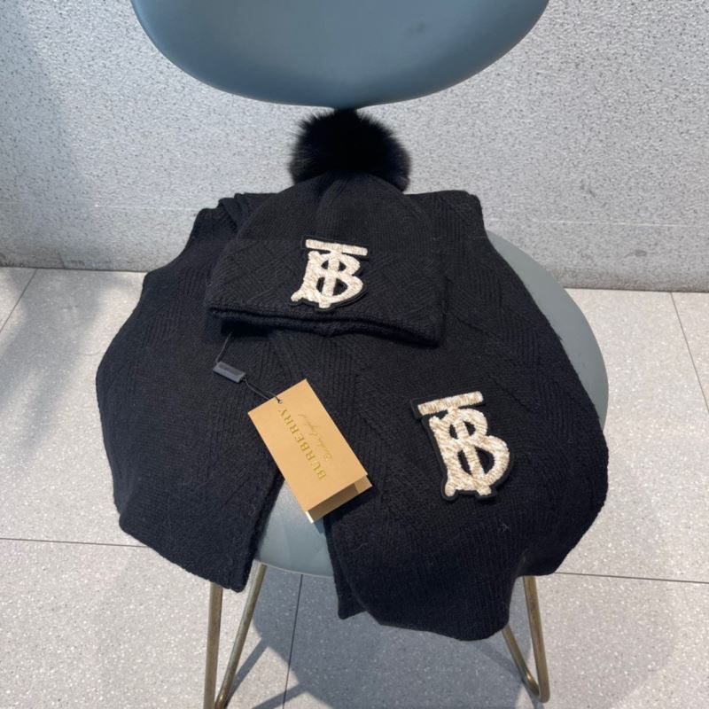 Burberry Caps Scarfs